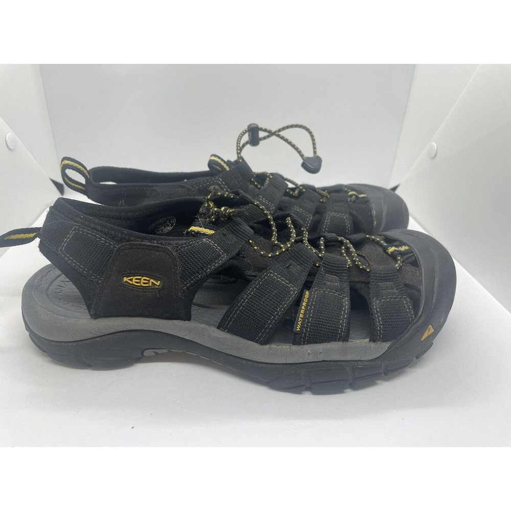 Keen Newport Women's Sandals Size 8.5 Waterproof Hiking Shoes Black